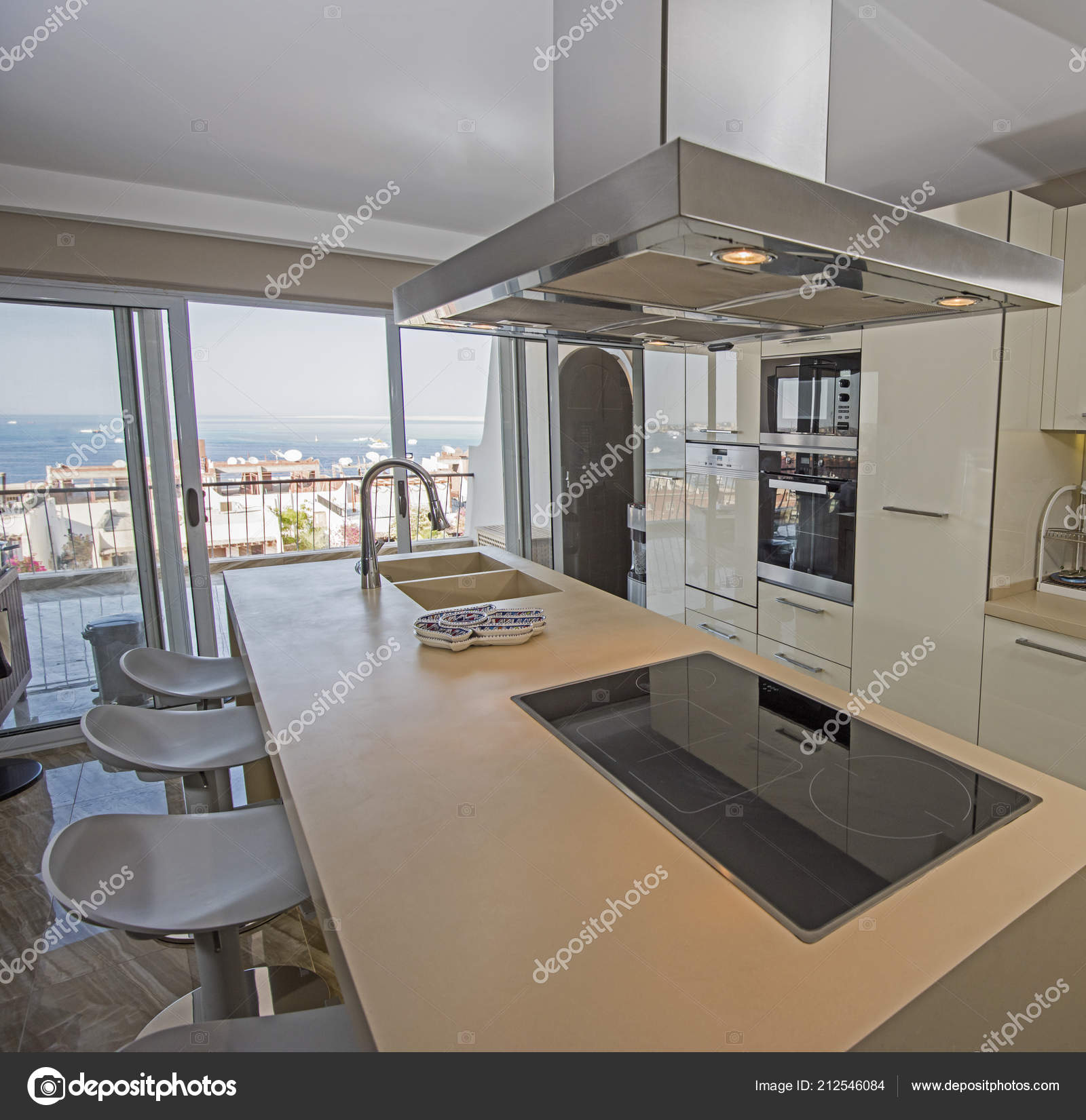 Interior Design Decor Showing Modern Kitchen Appliances