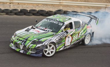 Sahl Hasheesh, Mısır - 19 Ekim 2018: Sahl Hasheesh Mısır 19th Ekim 2018 Sahl Hashessh, Mısır'daki Motor Festival. Drift rekabet ilk gününde