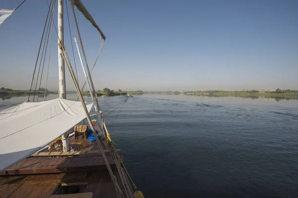 Görünümü Büyük Geniş Nehir Nil Nehir Yoluyla Kırsal Kırsal Manzara — Stok fotoğraf