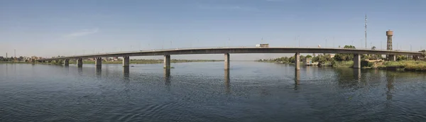 Panoramic View Large Concrete Road Bridge Spanning Large Wide Nile — Stock Photo, Image