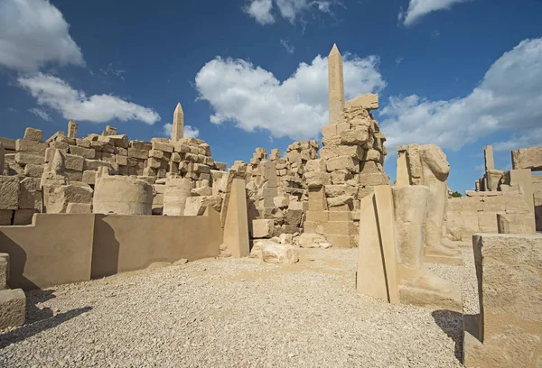 Outodoor Двор Большая Каменная Стена Храме Карнак Двор Луксор Египет — стоковое фото