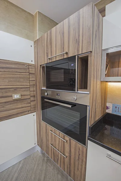 Modern kitchen design in a luxury apartment — Stock Photo, Image