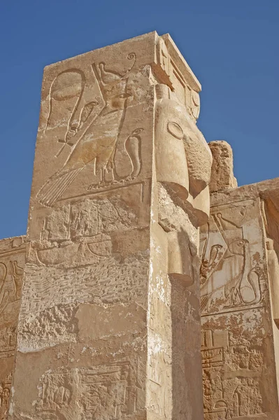 Hieroglypic Carvings Wall Ancient Egyptian Temple Hatshetup Luxor — Stock Photo, Image