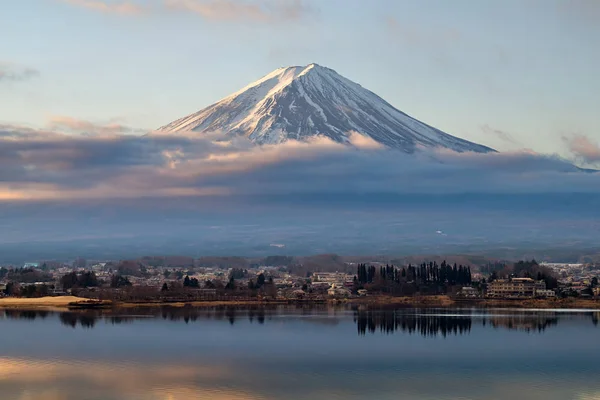 Βουνό Φούτζι Στην Λίμνη Καβαγκούτσι Πρωί — Φωτογραφία Αρχείου