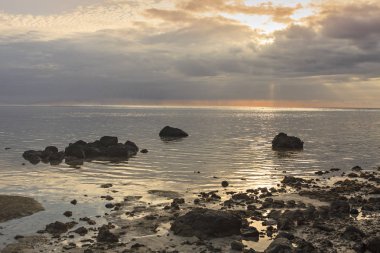Sunset beach mauritius Adası