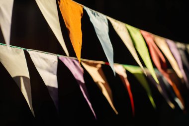 Doğum günü kutlaması için dekoratif parti flamalar