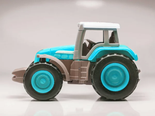 Tractor de juguete agrícola — Foto de Stock