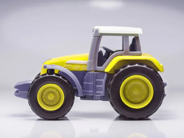 农业玩具拖拉机 — 图库照片