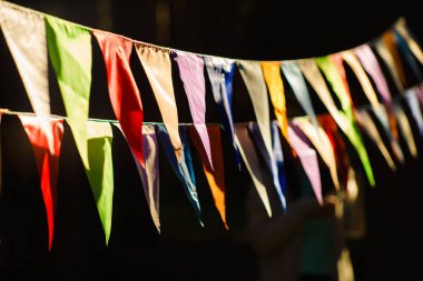 Doğum günü kutlaması için dekoratif parti flamalar