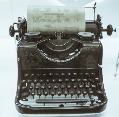 Yazmak için Daktilo Mekanik Makine
