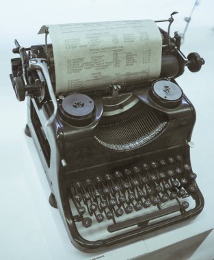 Yazmak için Daktilo Mekanik Makine