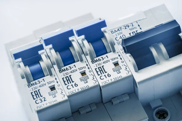 Interruptores eléctricos de suministro — Foto de Stock