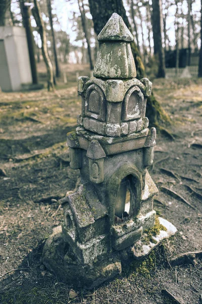 Casas medievais de barro de fadas minúsculas — Fotografia de Stock