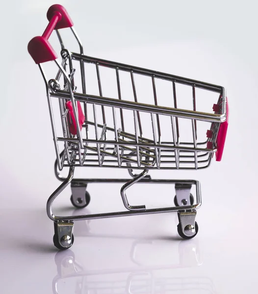 Carrito de compras de supermercado — Foto de Stock