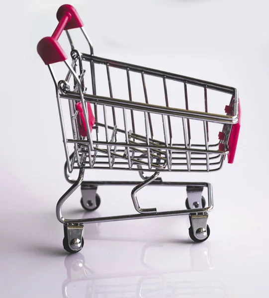 Carrito de compras de supermercado — Foto de Stock