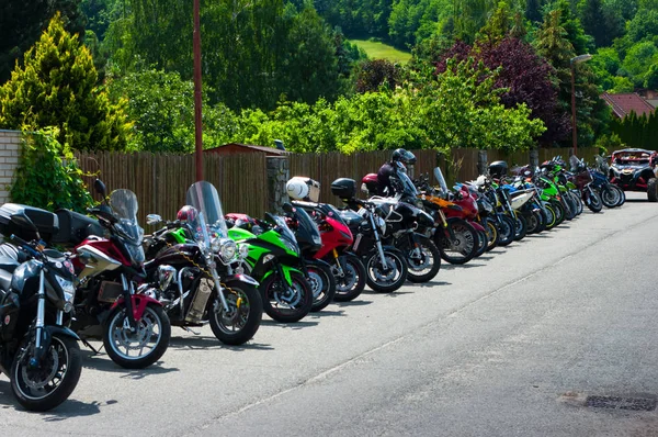 Inte Sekund Förebyggande Säkerhet Händelser För Motorcyklister Datum För Juni — Stockfoto