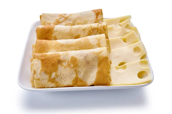 パンケーキ チーズは白の背景に分離されました。 — ストック写真