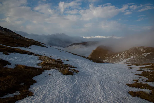 Oshten Dağın Adıge Parlak Bir Yükseliş — Stok fotoğraf