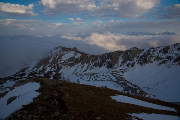 Una Subida Brillante Montaña Oshten Adygea —  Fotos de Stock