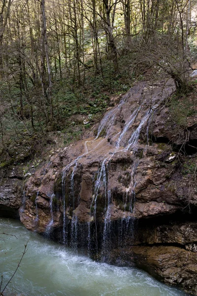 美丽的山景 关岛的峡谷 克拉斯诺达尔地区 — 图库照片