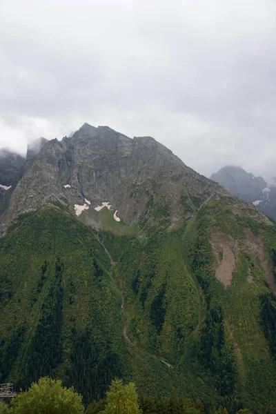 Fascinante Ascenso Las Montañas Dombai Karachay Cherkessia —  Fotos de Stock