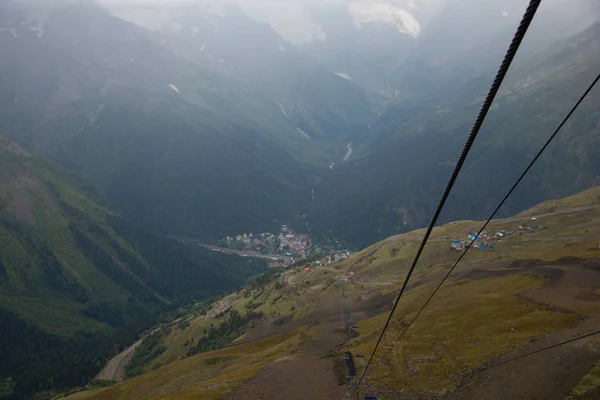 Fascinante Ascenso Las Montañas Dombai Karachay Cherkessia —  Fotos de Stock