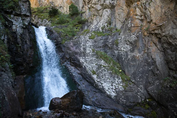 Ascensão Fascinante Nas Montanhas Dombai Karachay Cherkessia — Fotografia de Stock