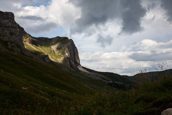 Majestätische Berglandschaften Des Kaukasischen Reservats — Stockfoto