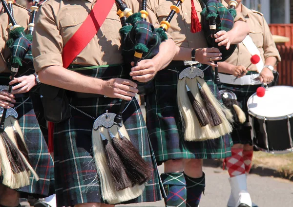 Los Tubos Tambores Una Banda Tradicional Escocesa — Foto de Stock