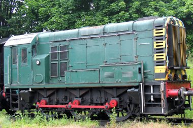 Eski bir Vintage dizel tren tren motoru manevra.