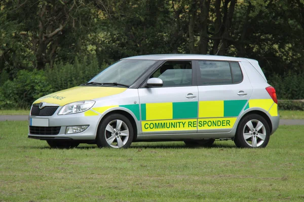 Coche Ambulancia Del Servicio Salud Respuesta Rápida — Foto de Stock