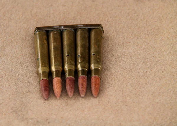 Clip Heavy Duty Vintage Machine Gun Bullets — Stock Photo, Image