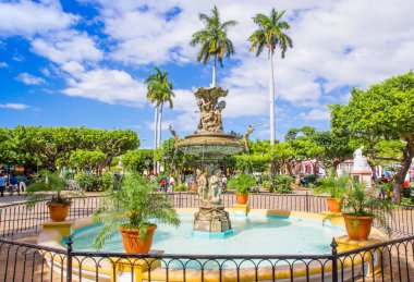 Granada, Nikaragua, Mayıs, 14, 2018: Çeşme Granada merkezi Nikaragua, 1524 kuruldu ve ilk Avrupa şehrin anakara Amerika içinde