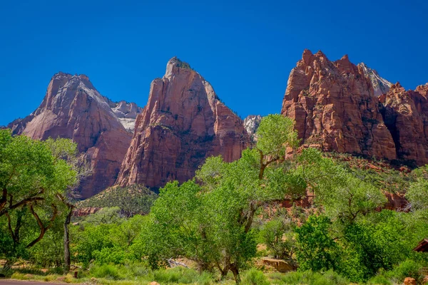 Amazing landscape three patriarchs Zion National Park, in beautiful blue sky background — Stock Photo, Image