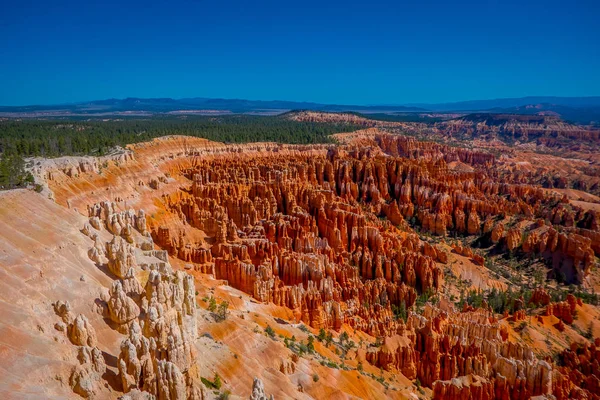 Bryce Canyon at sunrise as viewed from Inspiration Point at Bryce Canyon National Park, Utah — Stock Photo, Image