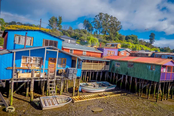 Casas em palafitos palafitos em Castro, Chiloe Island, Patagônia — Fotografia de Stock