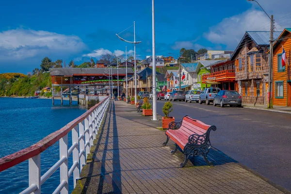 Chiloe Chili Septembre 2018 Vue Extérieure Quelques Voitures Garées Dans — Photo