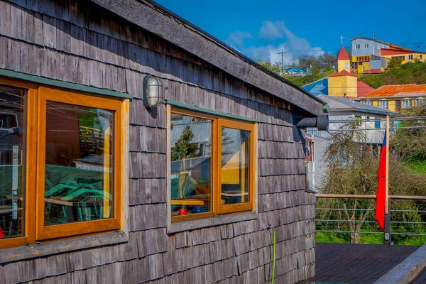 Vue Extérieure Façade Maison Bois Avec Fenêtres Située Castro Île — Photo