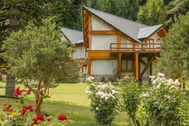 Lake Nahuel Huapi ve Villa La Angostura şehir, Arjantin