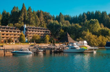 Lake Nahuel Huapi ve Villa La Angostura şehir, Arjantin
