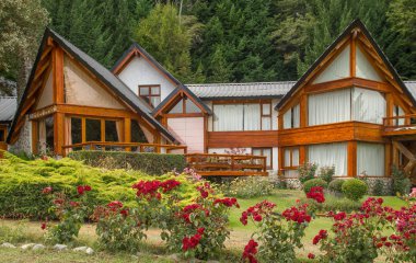 Lake Nahuel Huapi ve Villa La Angostura şehir, Arjantin