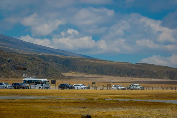 Cotopaxi national park, Ecuador in a sunny and windy day — Stock Photo, Image