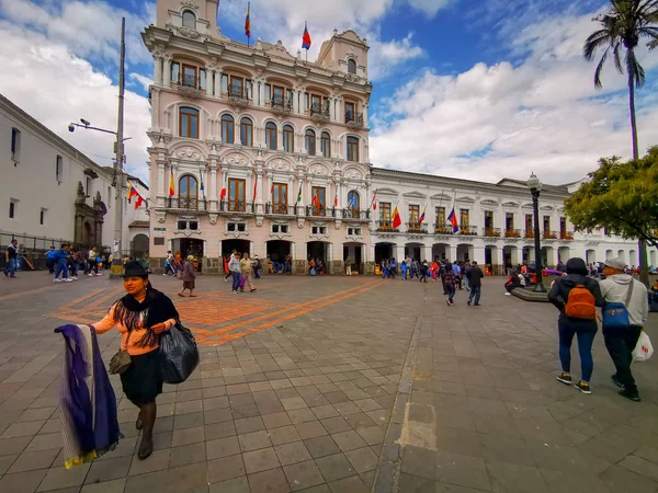 Quito, Ekuador, 29 September 2019: Pemandangan pusat bersejarah Quito, Ekuador. Diumumkan oleh Unesco — Stok Foto