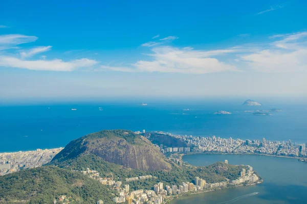Rio de Janeiro, Brazilië in de zomer zon licht — Stockfoto