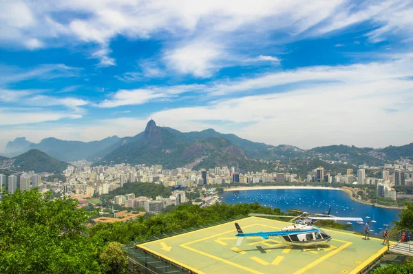 Rio de Janeiro, Brazylia w letnim świetle słonecznym — Zdjęcie stockowe