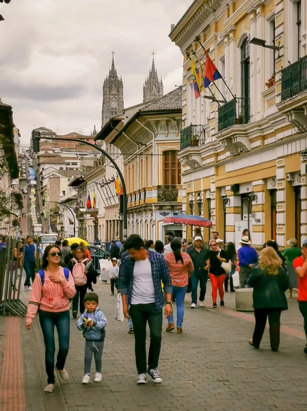 Quito, Ecuador, September 29, 2019: View of the historic centre of Quito, Ecuador. Proclaimed by the Unesco — Stock Photo, Image