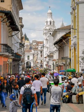 Quito, Ekvador, 29 Eylül 2019: Quito, Ekvador 'un tarihi merkezi. İspanyol sömürge mimarisi. Unesco tarafından ilan edildi.