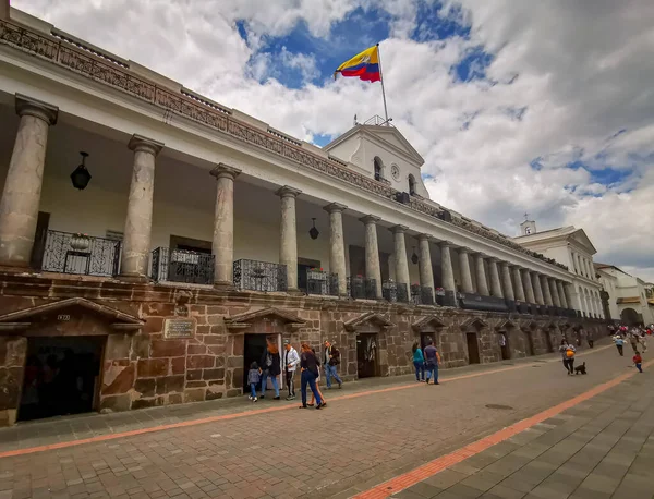 Quito, Équateur, 29 septembre 2019 : Centre historique de Quito, Équateur. Architecture coloniale espagnole. Proclamé par l'Unesco — Photo