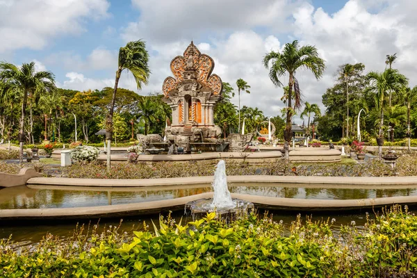 Zona Nusa Dua Con Edifici Fontane Stile Tradizionale Balinese Bali — Foto Stock