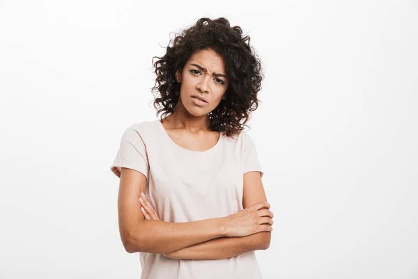 Foto Close Jovem Afro Americana Anos Vestindo Camiseta Casual Olhando — Fotografia de Stock